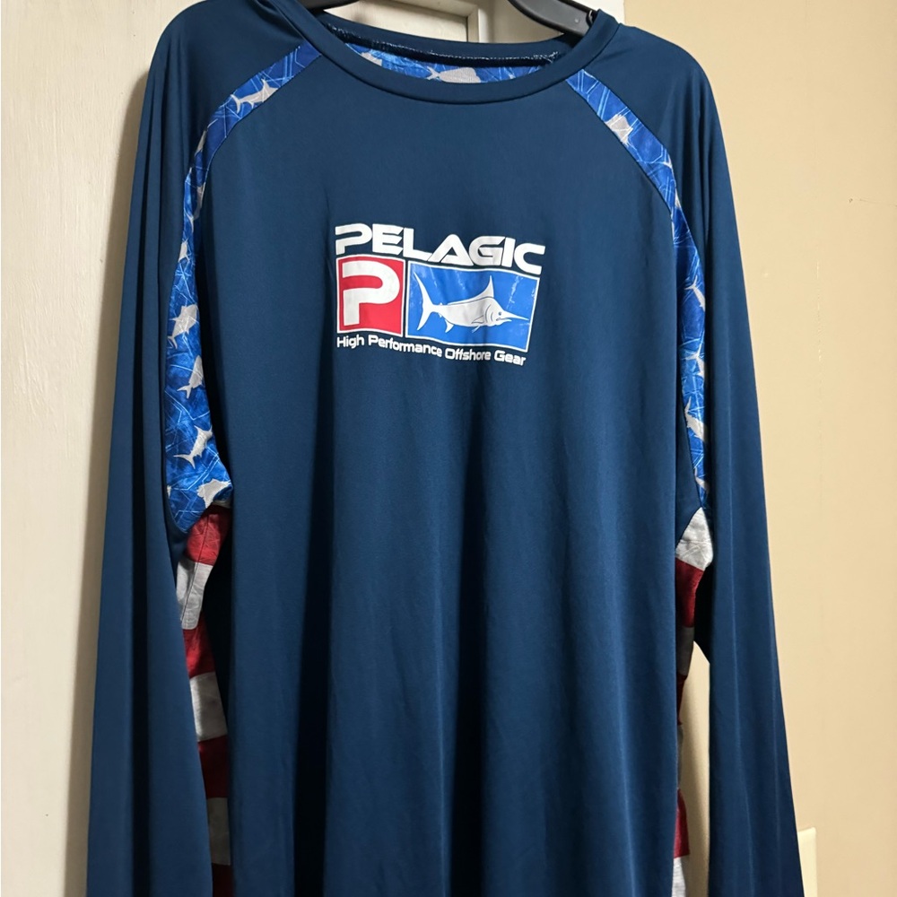 Men’s 2XL performance top